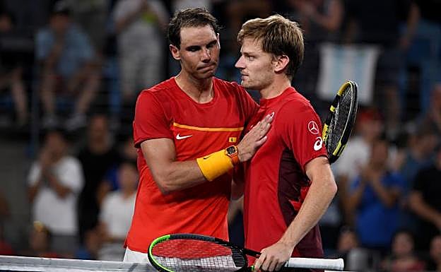 Nadal se ahoga ante Goffin y España necesitará el dobles