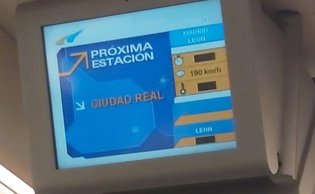 ¿Con parada en Ciudad Real? El singular anuncio del tren Madrid-León AVE (pero en realidad Alvia) se ha visto multiplicado en su efecto negativo al anunciar una parada en Ciudad Real.