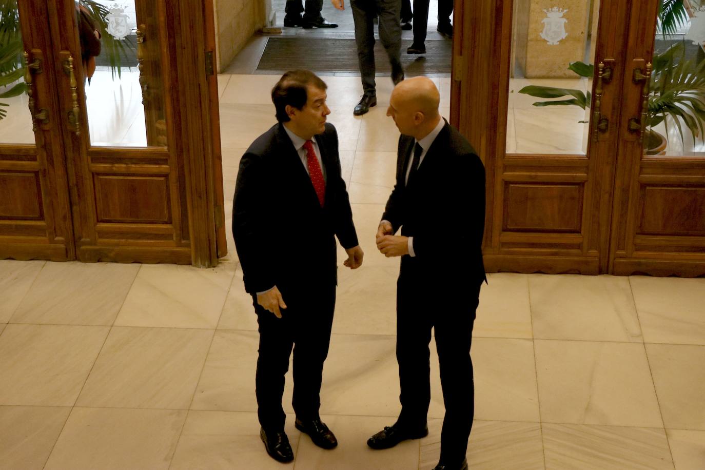 Fotos: Primer encuentro entre el alcalde de León, José Antonio Diez y el presidente de la Junta, Alfonso Fernández Mañueco