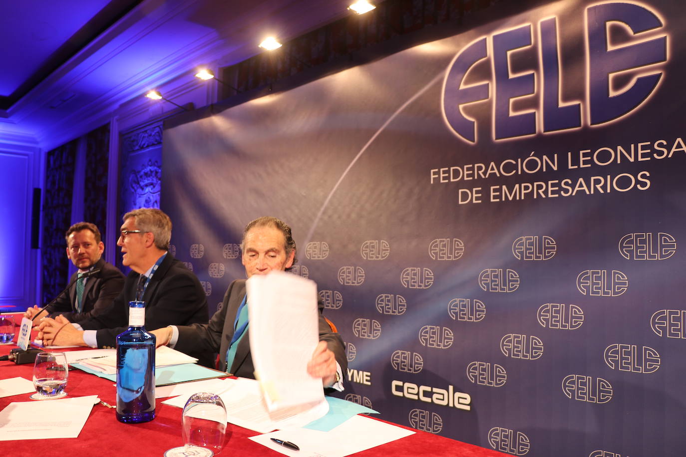 Una Asamblea electoral ha elegido como presidente de nuevo a Javier Cepedano, que lleva al frente de la patronal leonesa desde el año 2008.