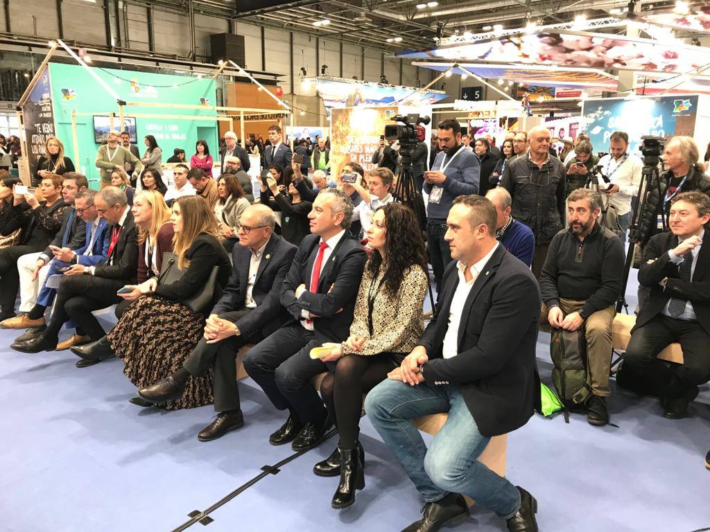 Fotos: El Bierzo se presenta en Fitur