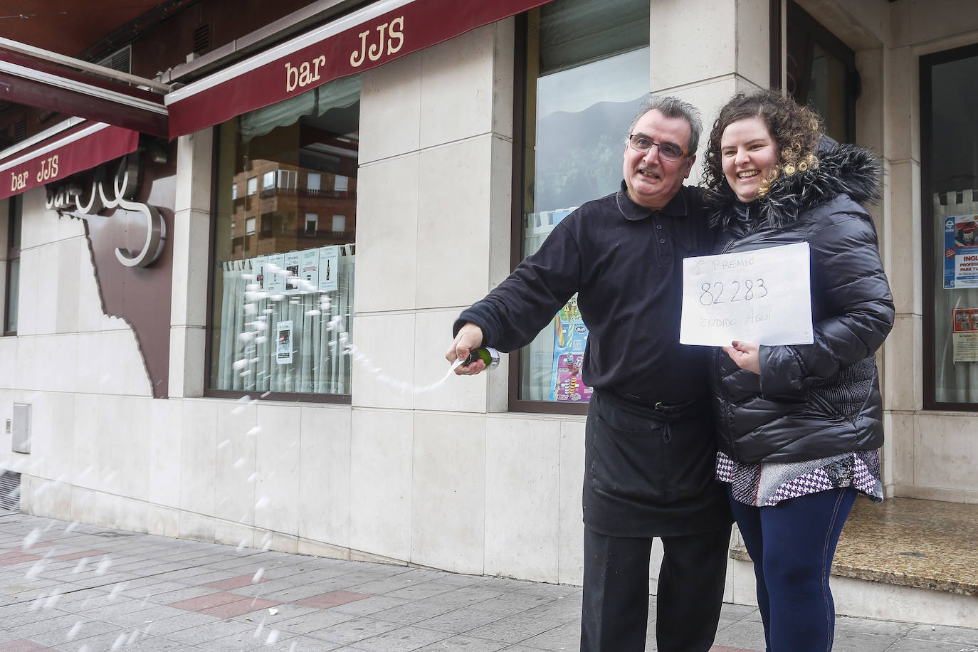 Fotos: Una treintena de años después, el JJR repartió la suerte