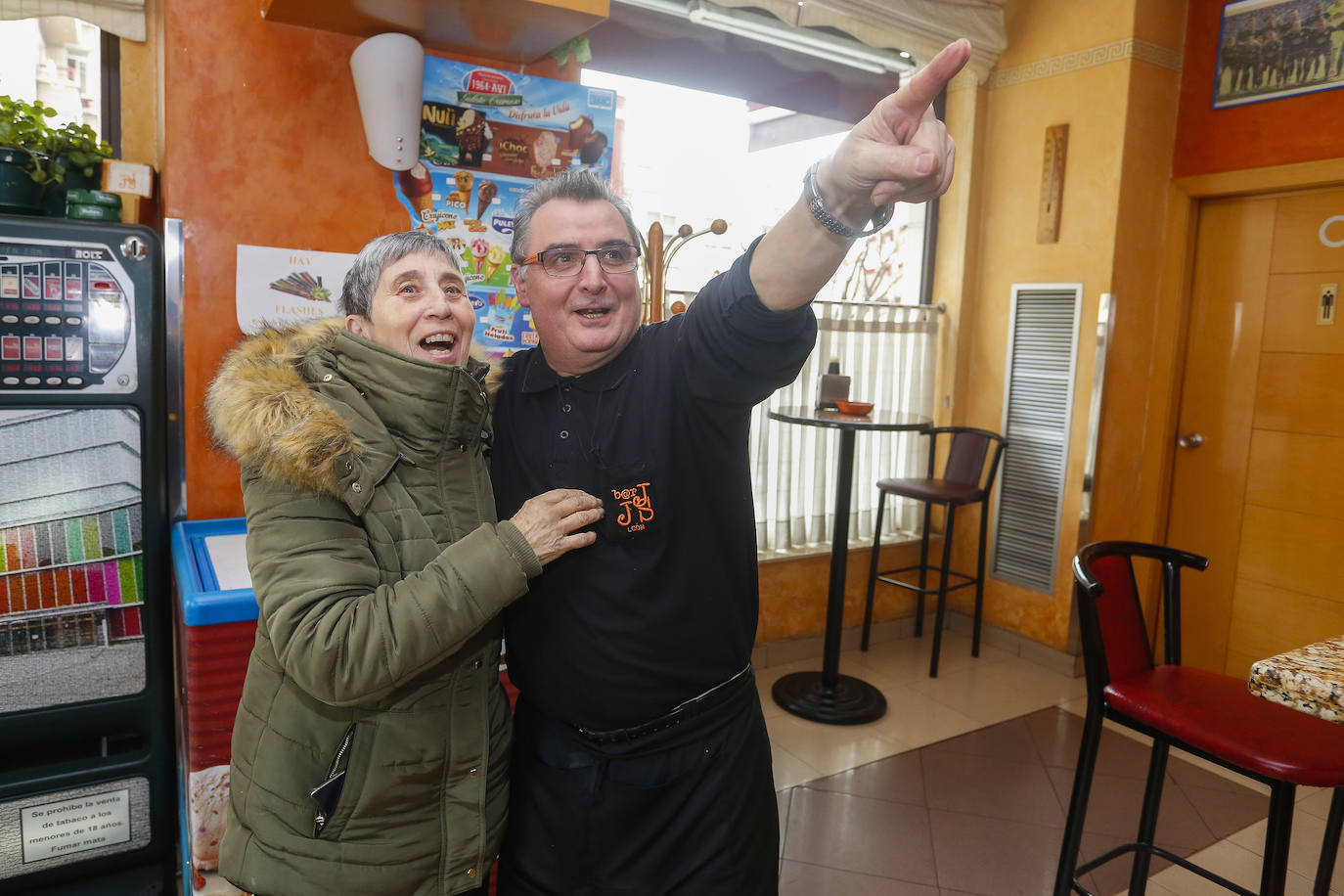 Fotos: Una treintena de años después, el JJR repartió la suerte