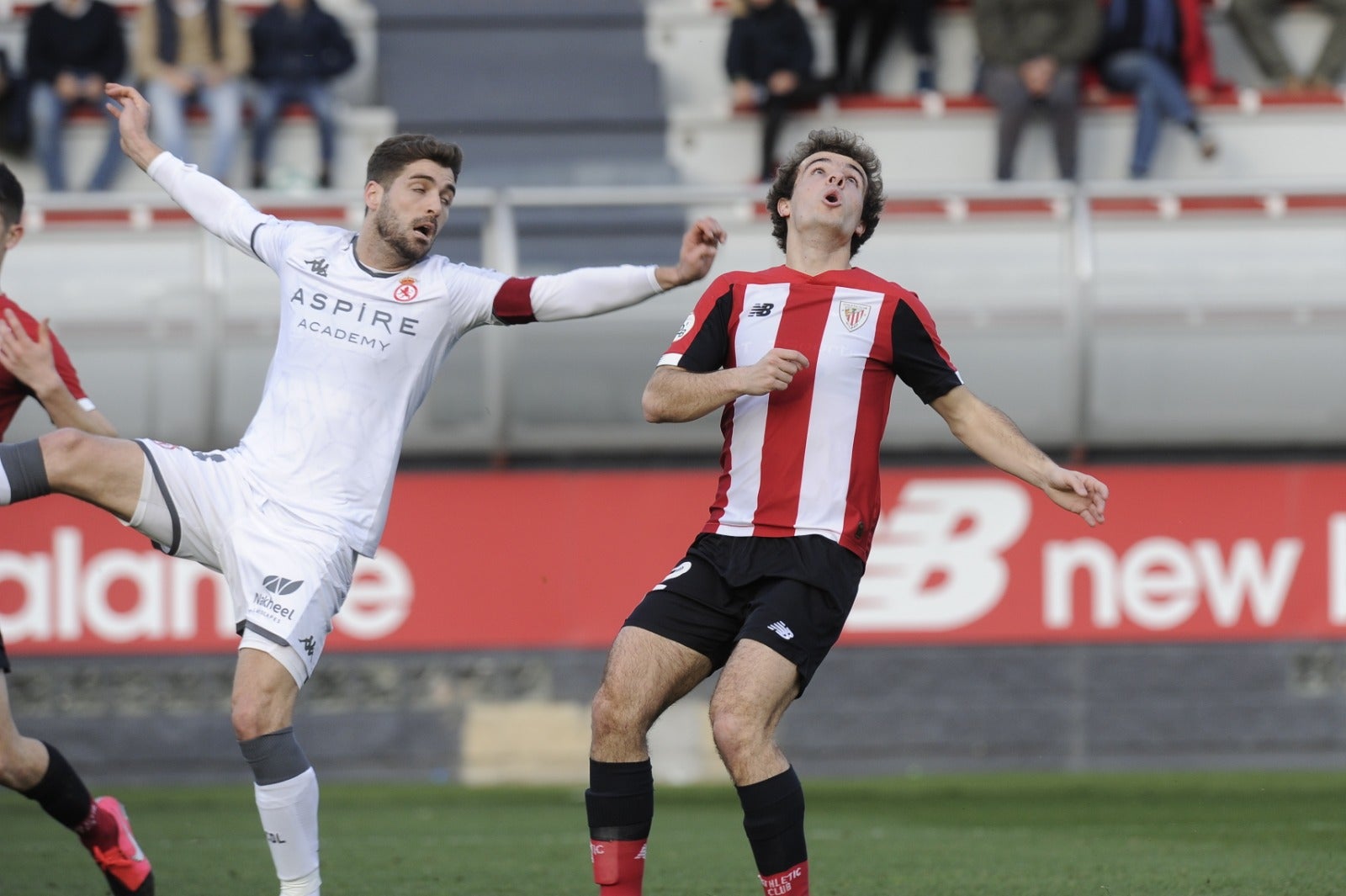 Fotos: Las imágenes del Bilbao Athletic-Cultural