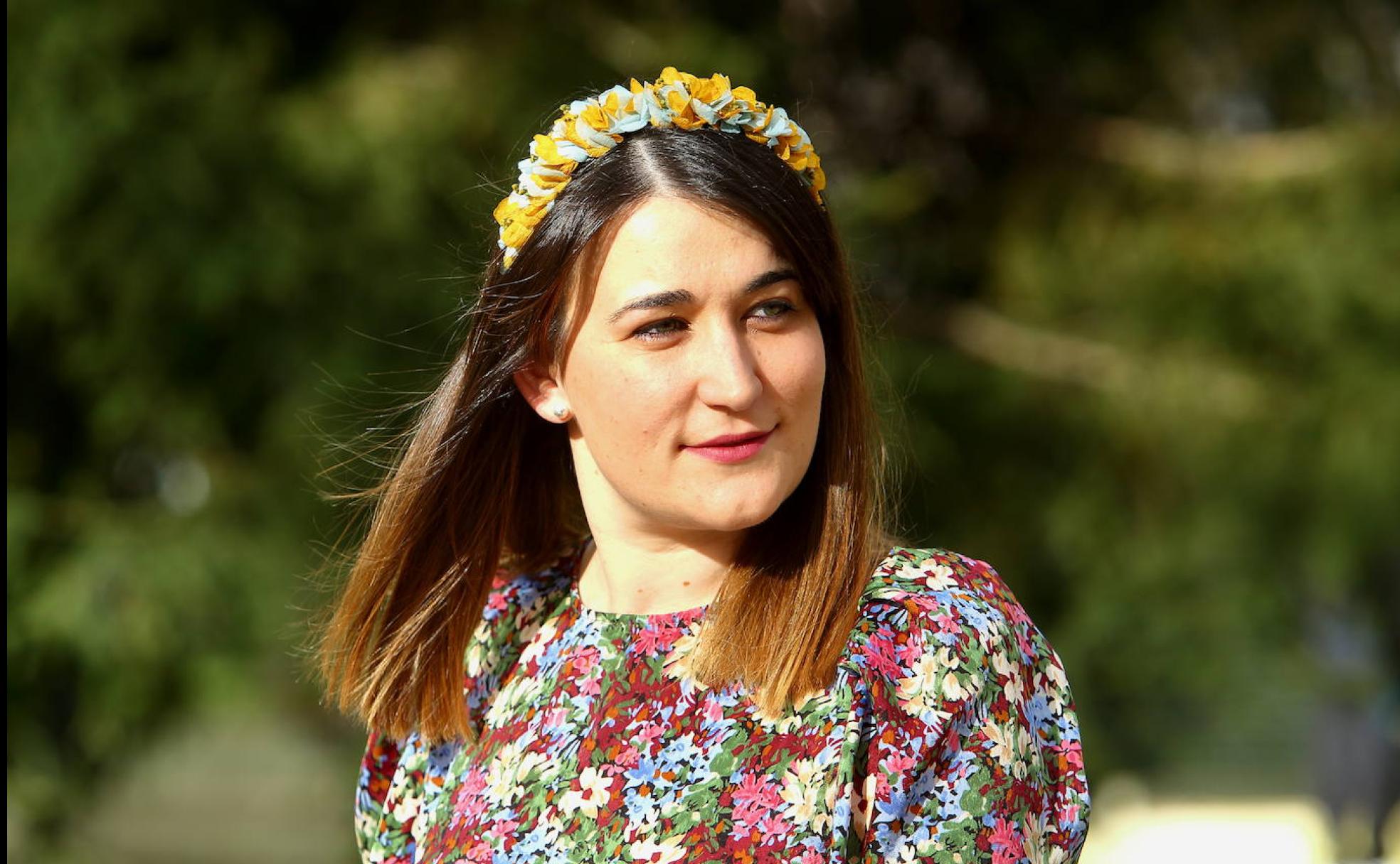 Beatriz Sánchez, creadora de la empresa 'Tocados por un ángel'