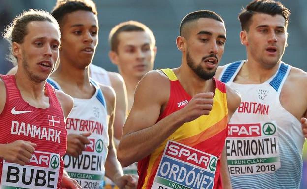 Saúl Ordóñez en una carrera con España.