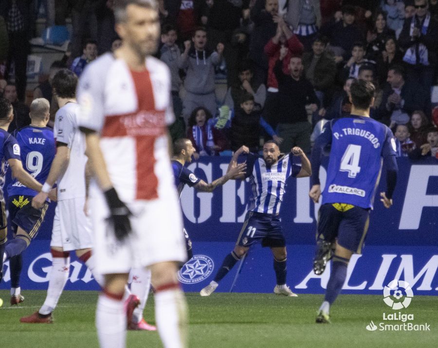 Fotos: Partido entre la Ponferradina y el Huesca