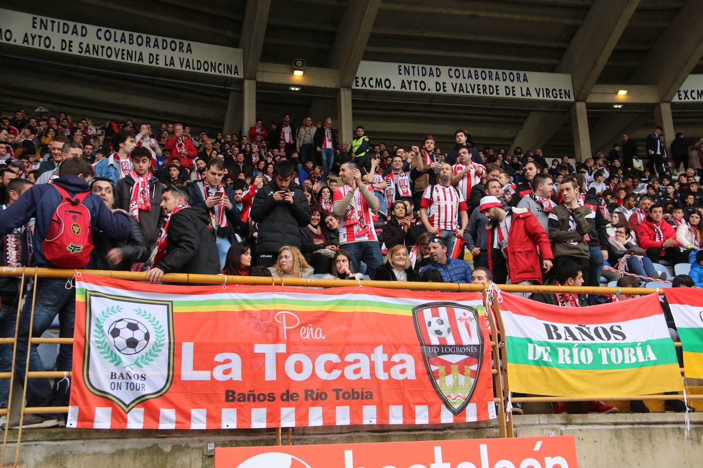 Las imágenes del público asistente al partido entre la Cultural y el Logroñés.