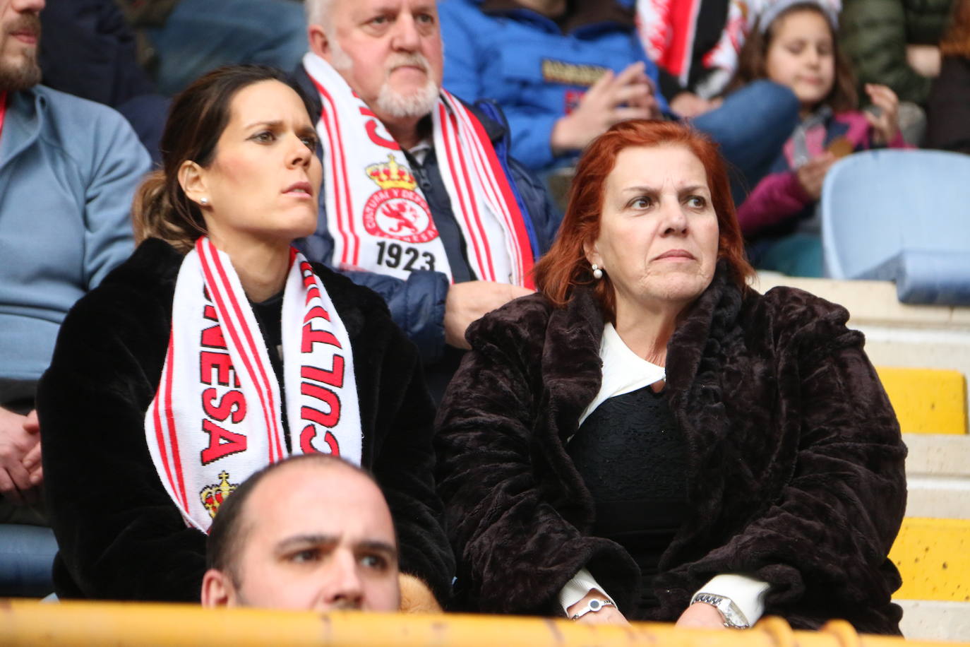 Las imágenes del público asistente al partido entre la Cultural y el Logroñés.