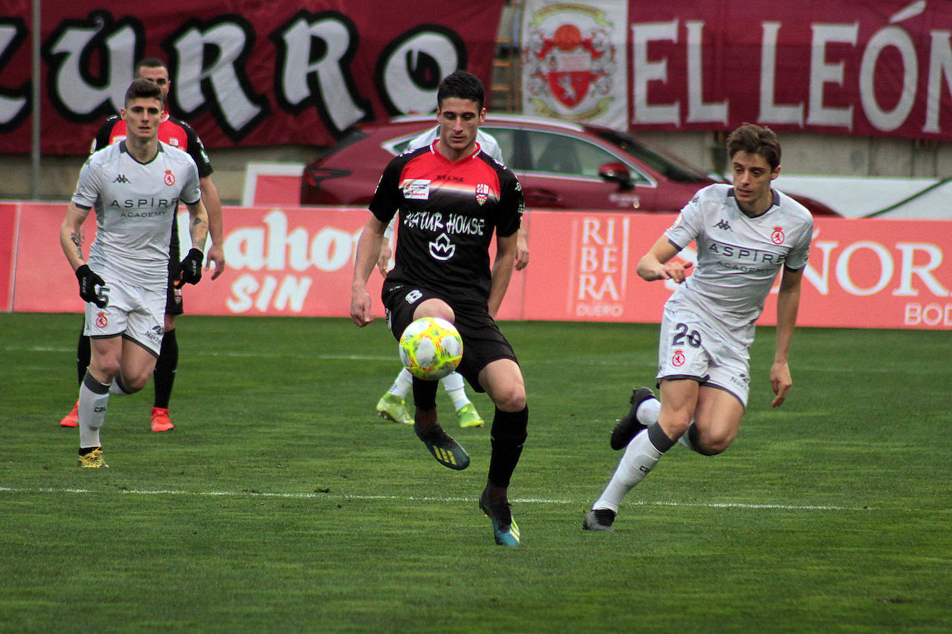 La Cultural caía con 0-2 ante el Logroñés en el Reino de León.