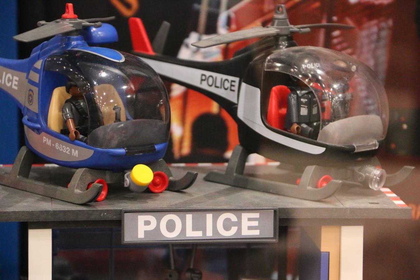 Más de 12.000 piezas de Playmobil dan forma a esta exposición.