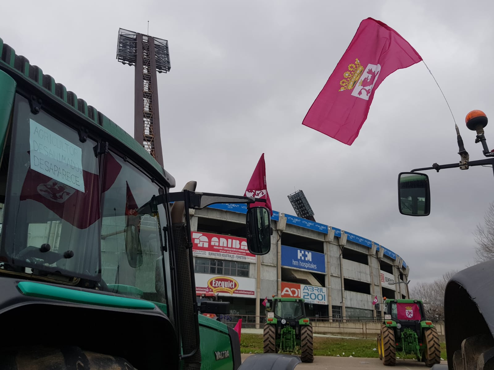 Medio centenar de tractores llevarán el 'rugir' del campo a la manifestación del 16F en León capital