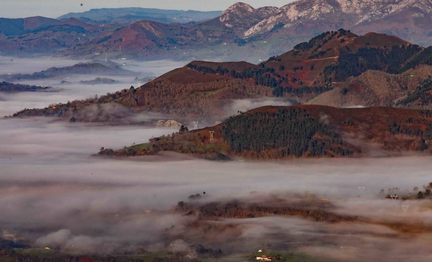 Fotos: Las espectaculares imágenes que deja la Travesía en globo por los Picos