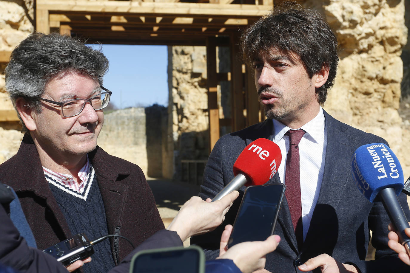 Fotos: Recepción de las obras de consolidación y adecuación del monasterio de San Pedro de Eslonza