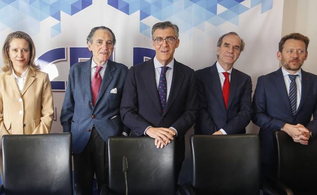 El presidente de la Federación Leonesa de Empresarios, Javier Cepedano, valora la coyuntura actual económica en la provincia y ofrecer las perspectivas de futuro del tejido empresarial leonés