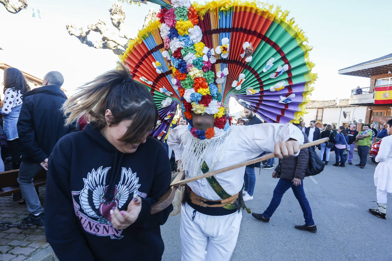 Fotos: Tradicional antruejo en la localidad leonesa de Llamas de la Ribera