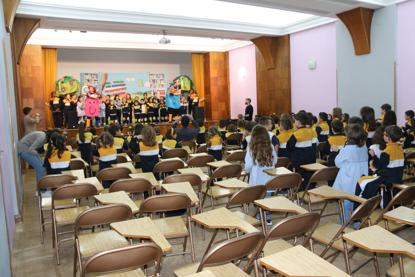 Fotos: Colegio Santa Teresa, más de cien años formando a los leoneses del futuro