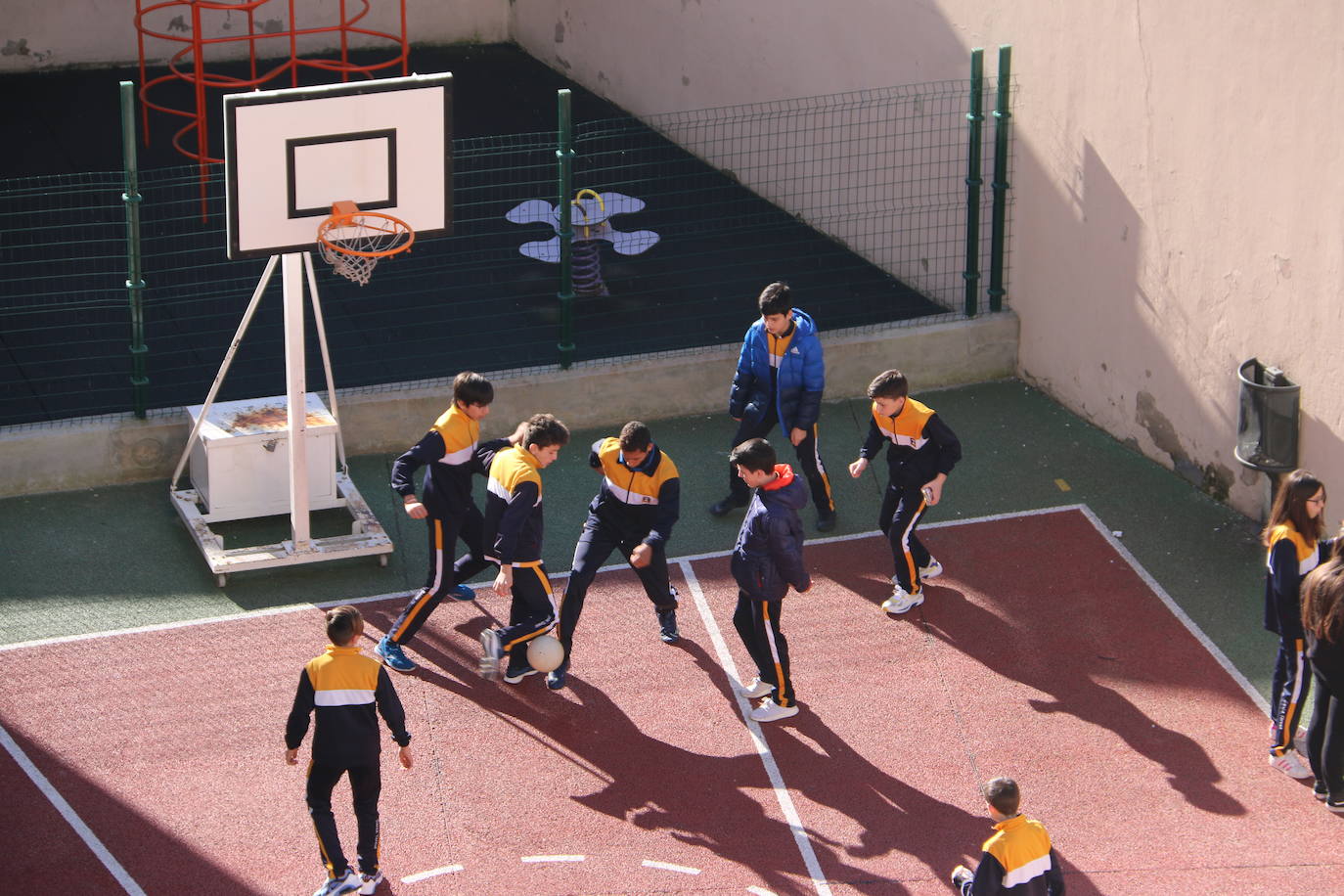 Fotos: Colegio Santa Teresa, más de cien años formando a los leoneses del futuro