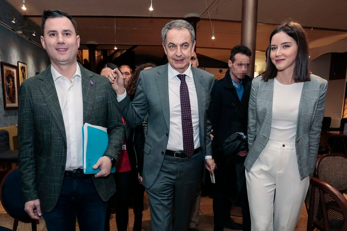 José Luis Rodríguez Zapatero participa en los 'Diálogos Feministas' organizados por el PSOE