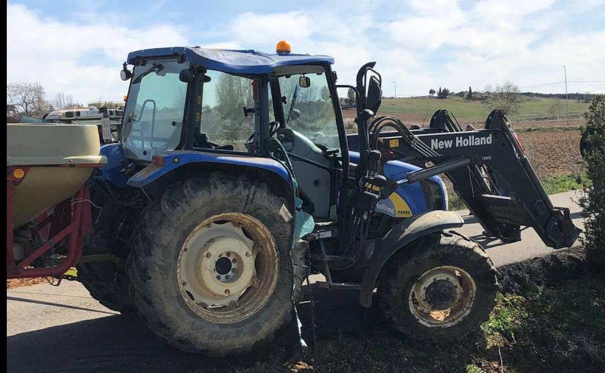 Imagen del tractor tras ser recuperado. 