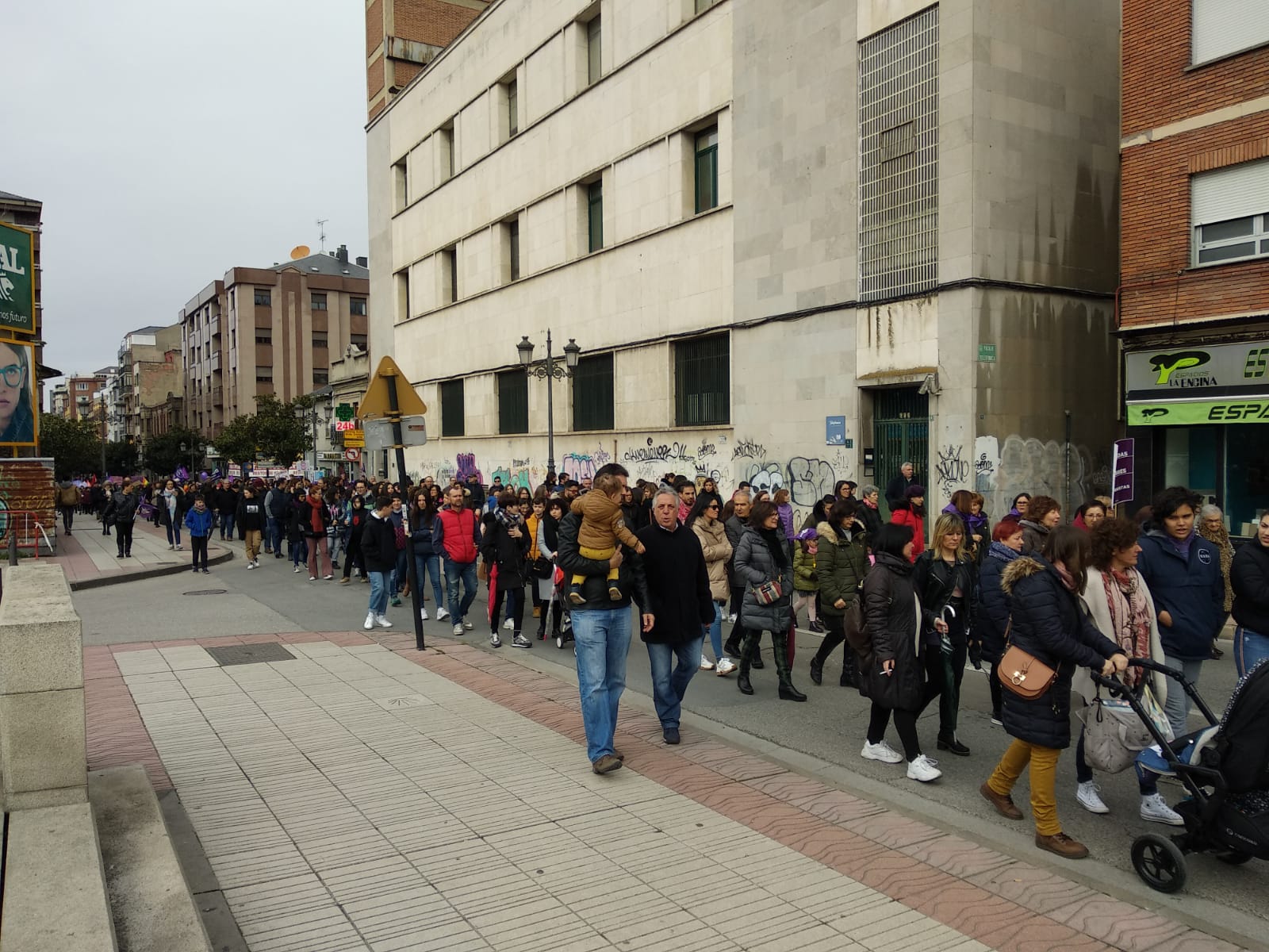 Manifestación en Ponferrada con motivo del Día Internacional de la Mujer