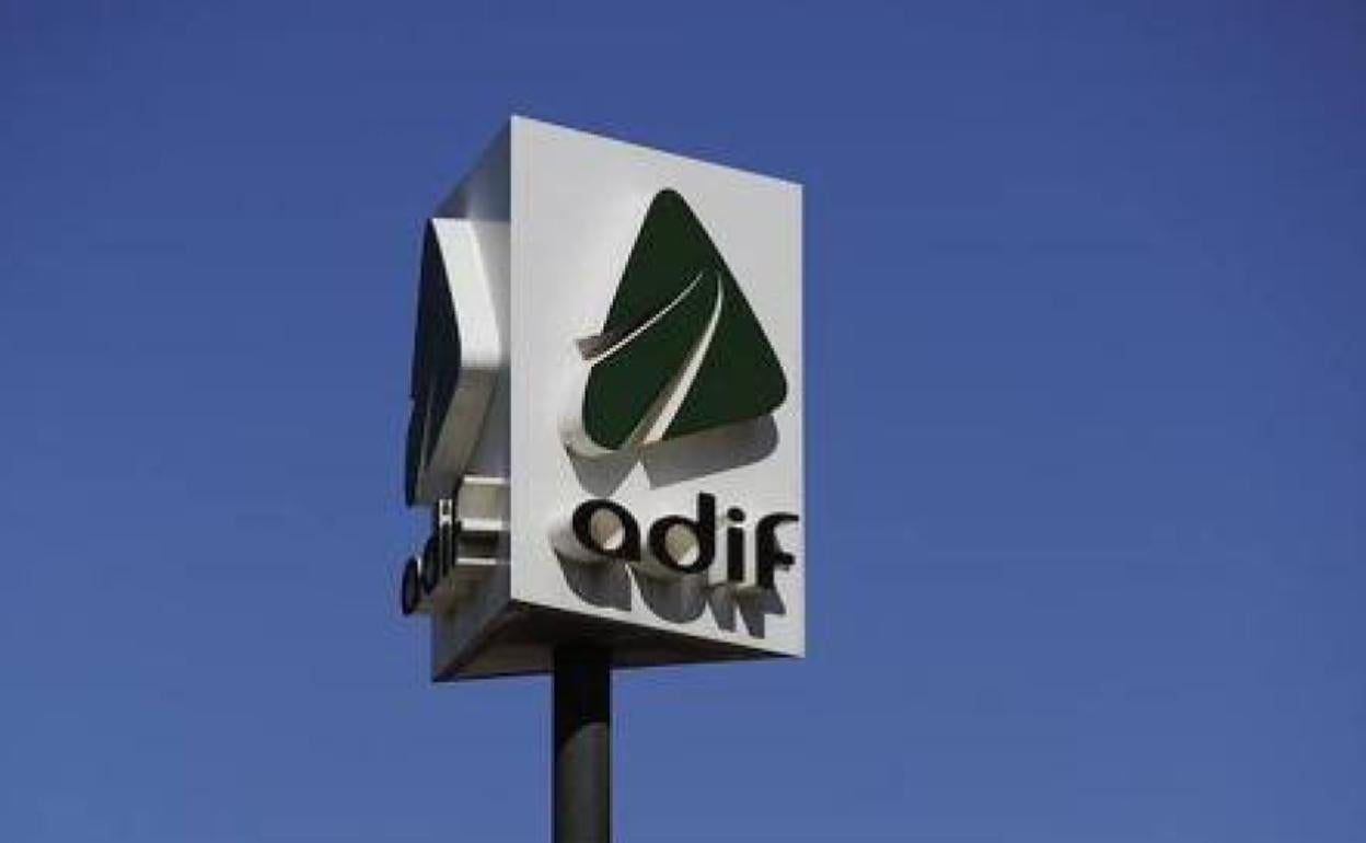 Coronavirus en Castilla y León: Adif pone en marcha el protocolo para evitar la expansión en sus oficinas