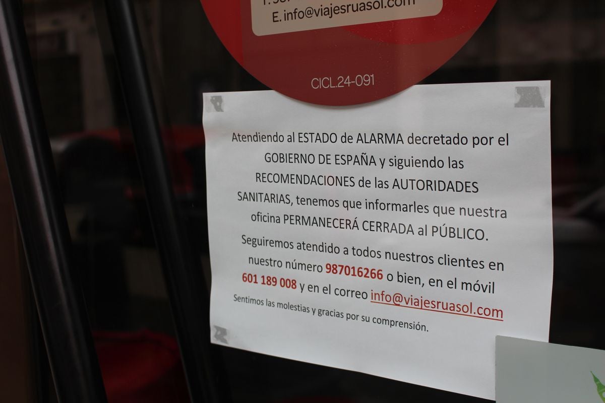 La capital sigue despertándose bajo el Estado de Alarma.