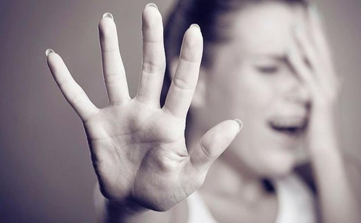 El PSOE de León recuerda a las víctimas de violencia de género que durante el aislamiento «las acciones de prevención y respuesta siguen en marcha»