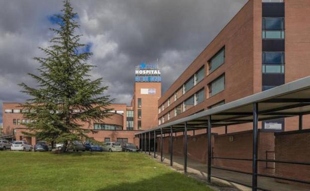 La farmacia del Hospital del Bierzo lleva a cabo en tres días más de 150 entregas de medicamentos a domicilio