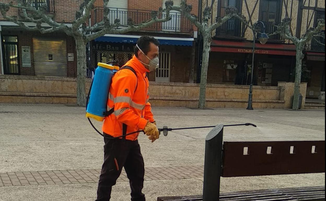 Labores de desinfección en Sahagún. 
