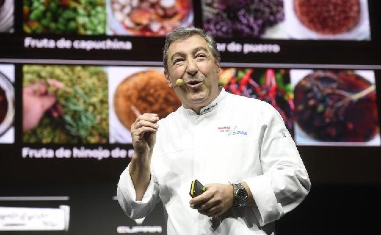 El chef Joan Roca imparte una ponencia sobre cocina sostenible en Madrid Fusión. 