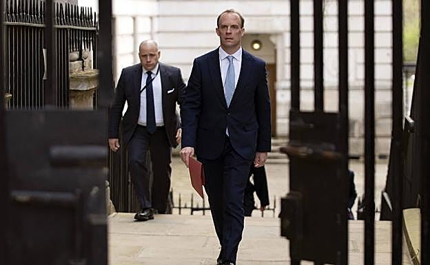 Dominic Raab llega a 10 Downing Street para la rueda de prensa