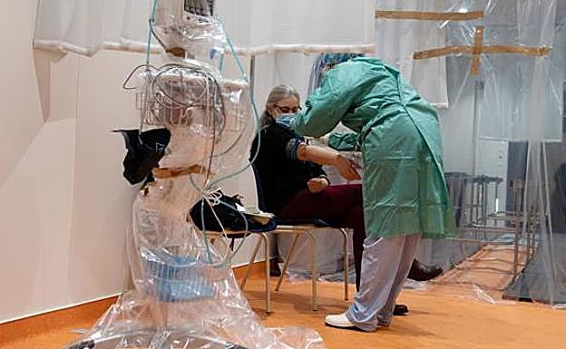 La pandemia se dispara en León con 104 casos nuevos en un solo día y una decena de fallecidos