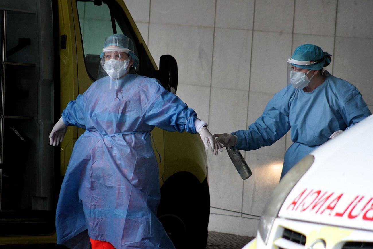 Estado de alarma por el coronavirus en León y Ponferrada. El día a día bajo la cámara de los fotógrafos Peio García y César Sánchez. 