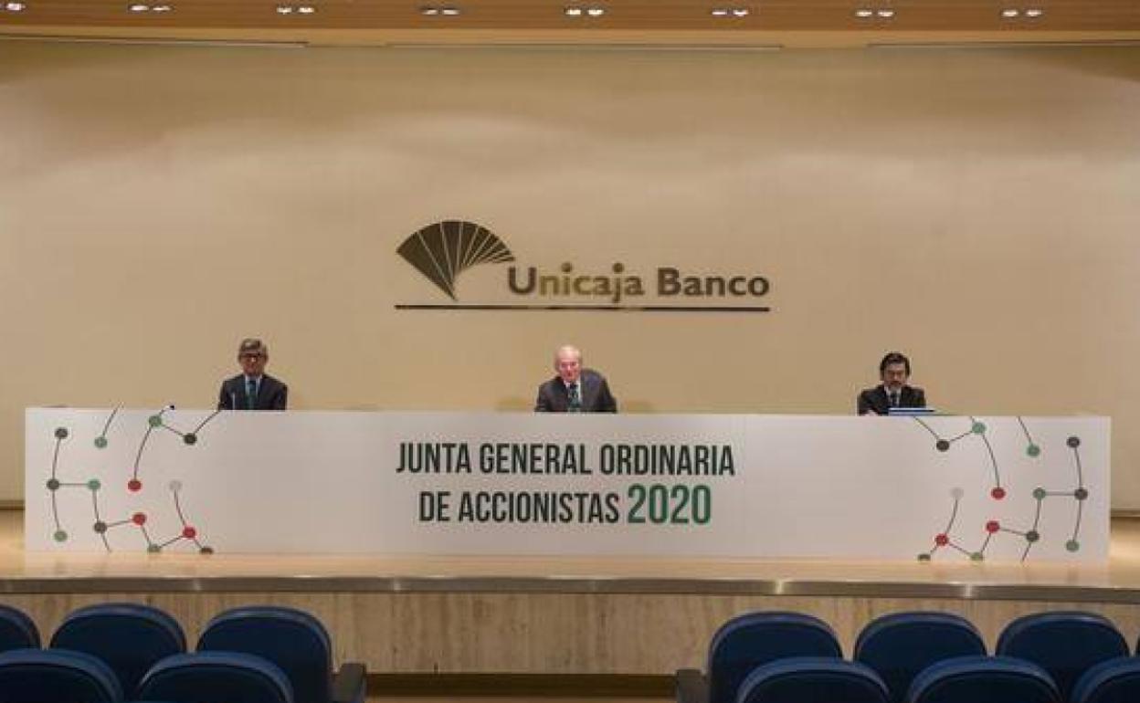 Unicaja Banco aprueba las cuentas de 2019 y destaca su «fortaleza» para afrontar la crisis del Covid-19