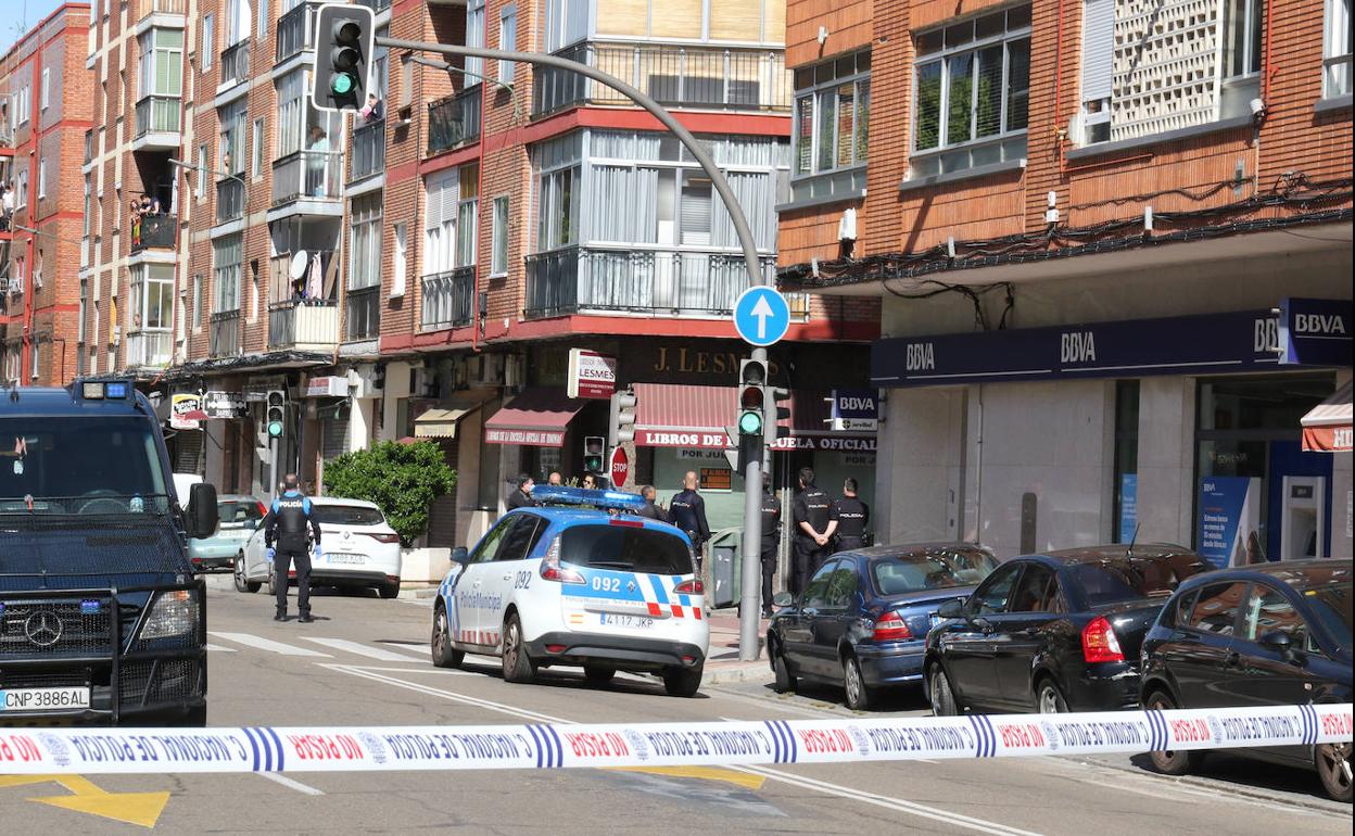 La Policía ha acordonado la zona. 