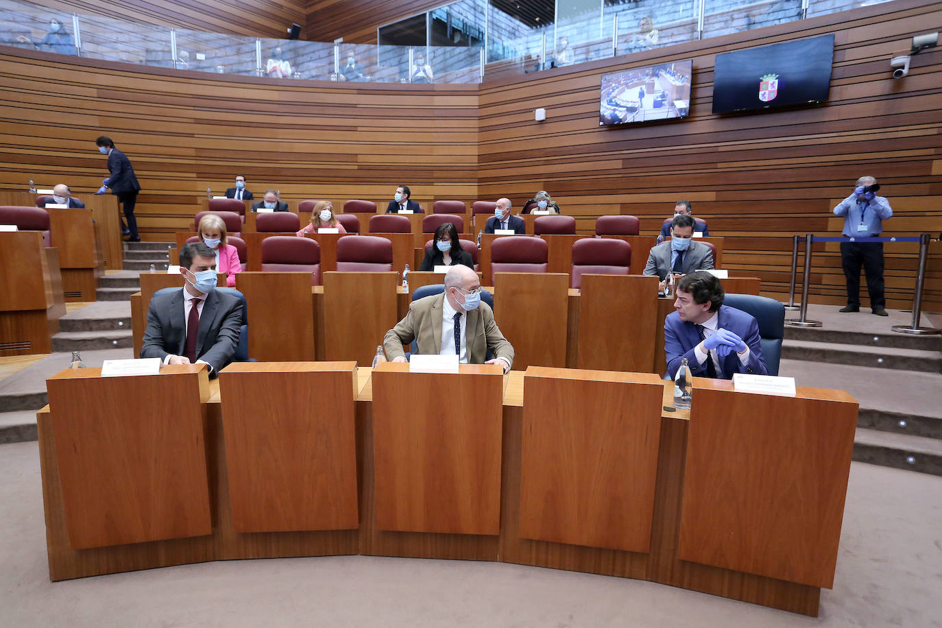 Fotos: Pleno de las Cortes de Castilla y León