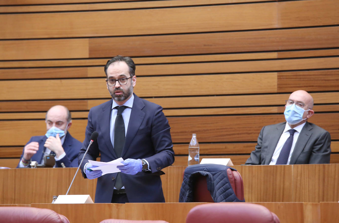 Fotos: Pleno de las Cortes de Castilla y León