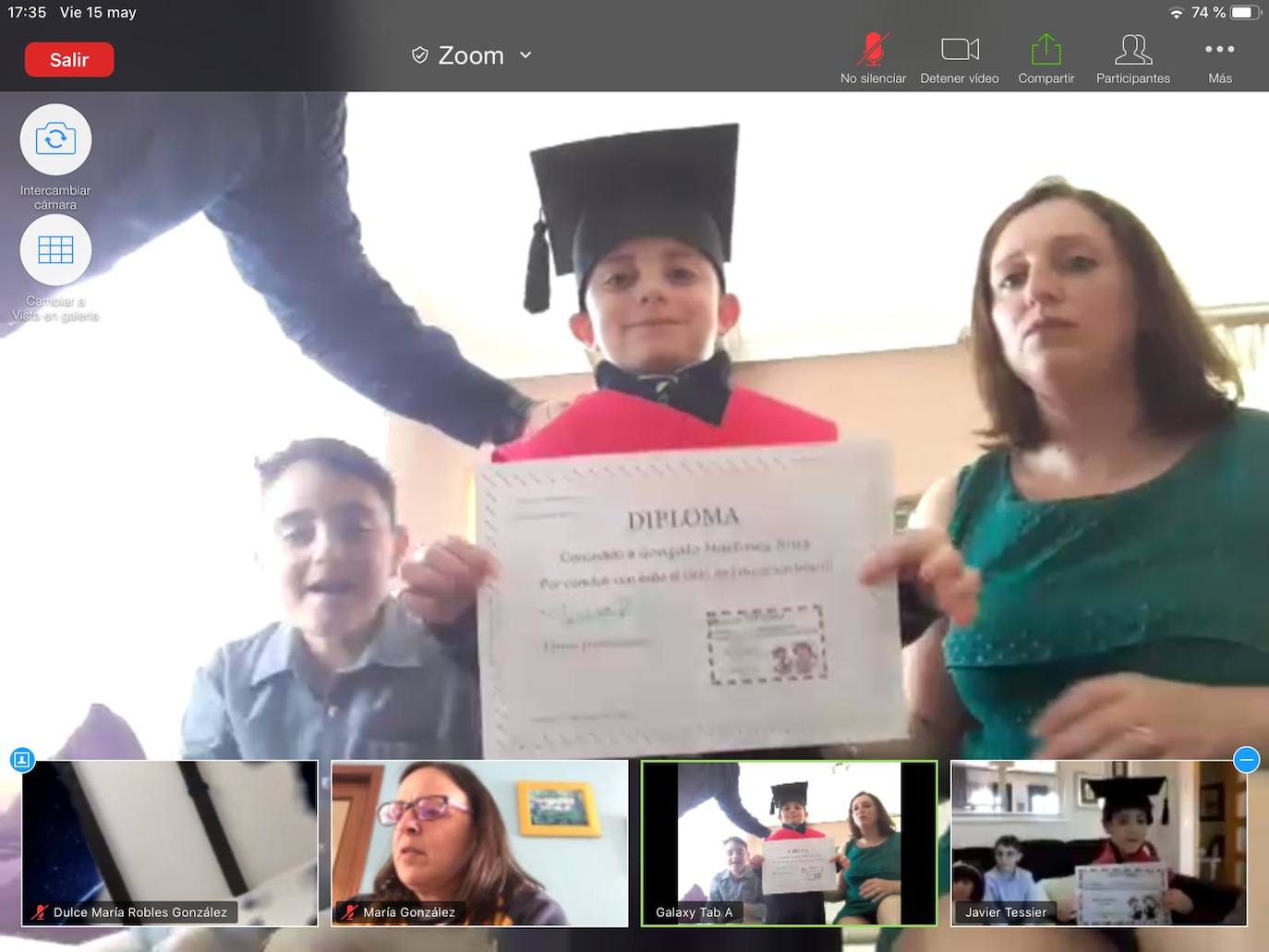 Los alumnos de Infantil del Colegio Peñacorada disfrutaron de la celebración de su salto a Primaria en una ceremonia única gracias a los medios telemáticos. 