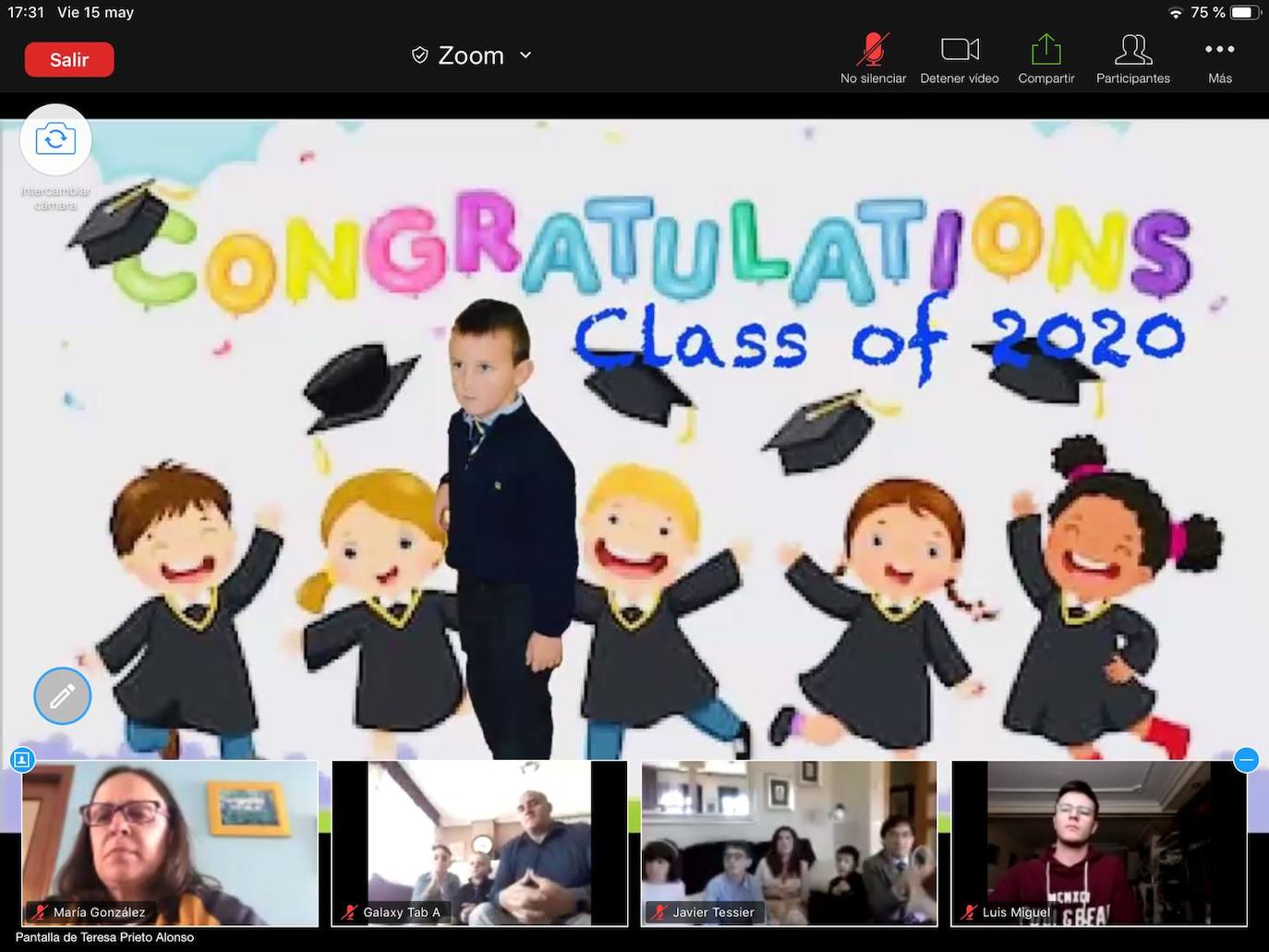 Los alumnos de Infantil del Colegio Peñacorada disfrutaron de la celebración de su salto a Primaria en una ceremonia única gracias a los medios telemáticos. 