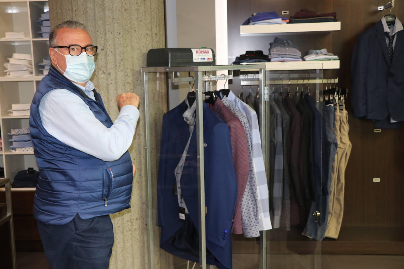 Fotos: Compras seguras en el comercio leonés