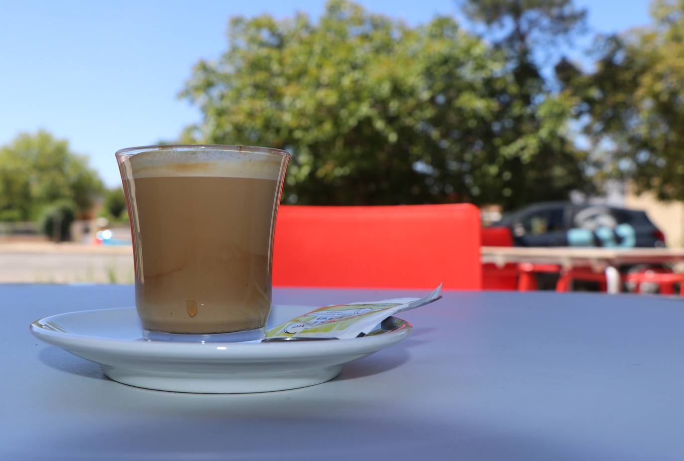 Fotos: Mansilla de las Mulas recibe la fase 1 con escepticismo