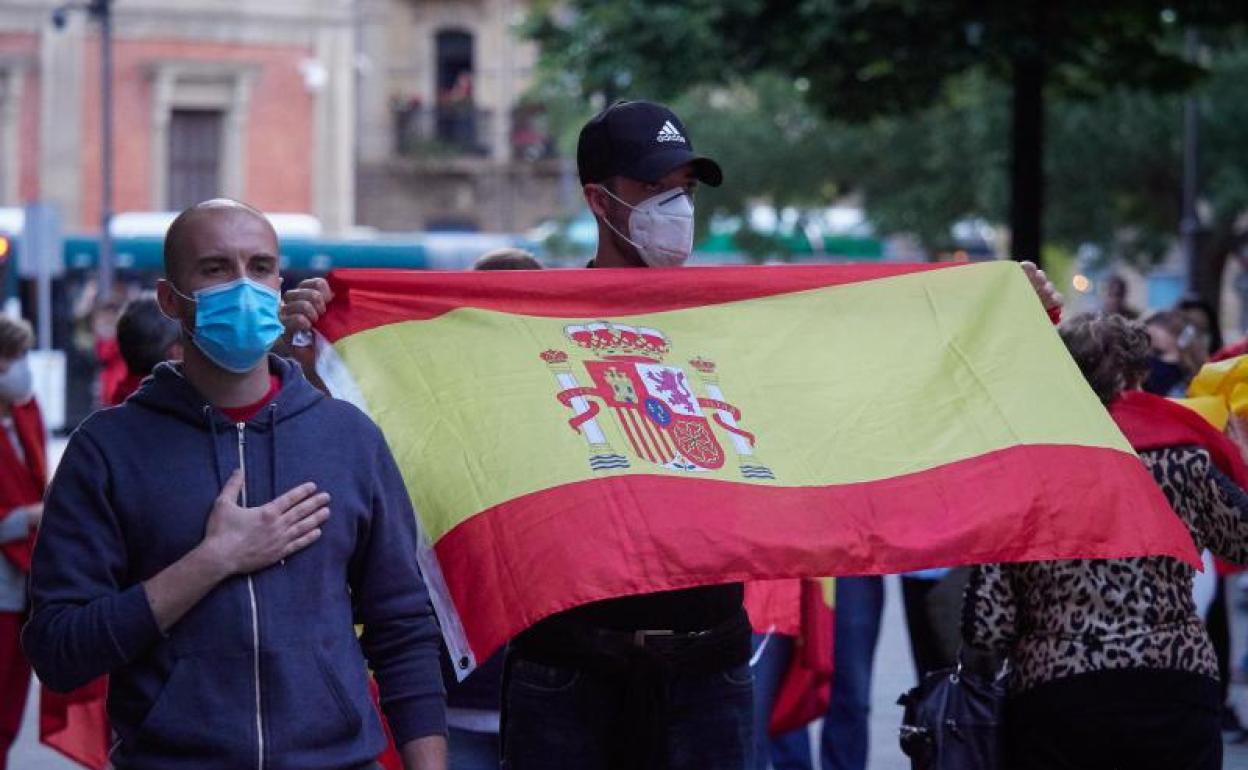 Vox podrá manifestarse en coche este sábado por las calles de Madrid