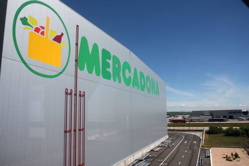 Vista del Centro Logístico de Mercadona en Villadangos. 