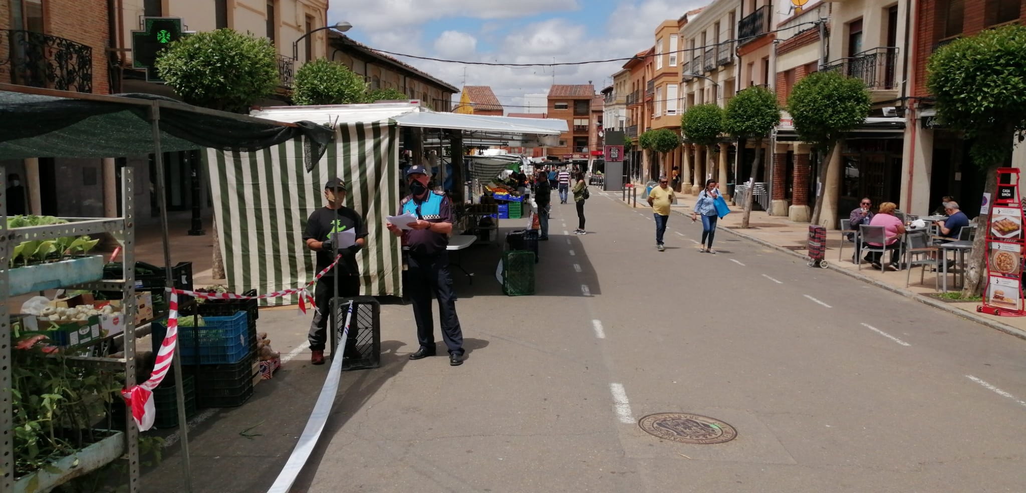 Fotos: El mercado vuelve a Sahagún