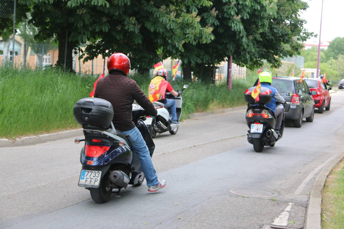 La marcha en automóvil propuesta por el partido de Abascal colapsa el centro de la ciudad durante media hora