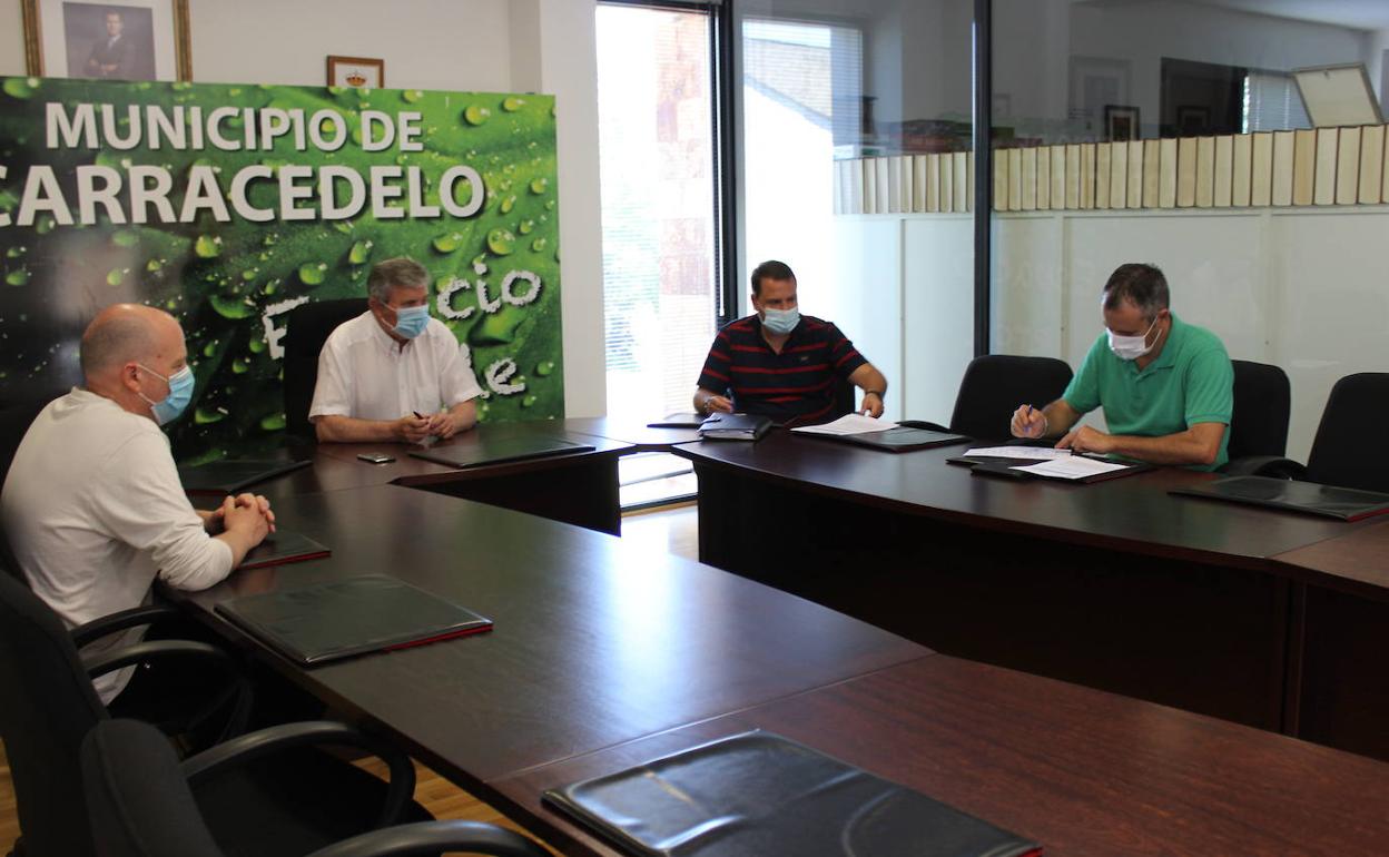 Renovación del convenio entre la ABA y el Ayuntamiento de Carracedelo. 