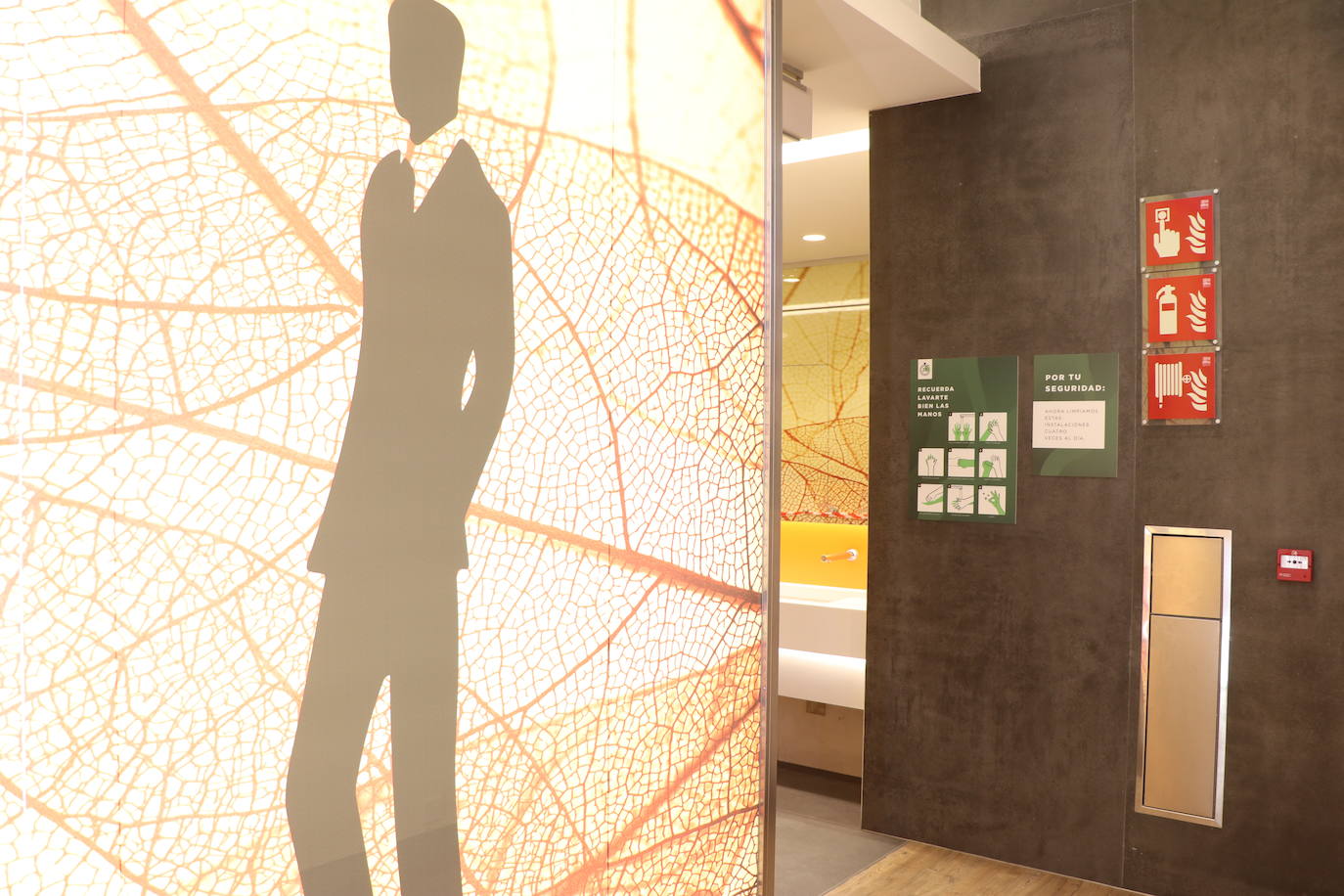 Espacio León ha preparado una serie de medidas de seguridad para un regreso protegidos a la actividad comercial.