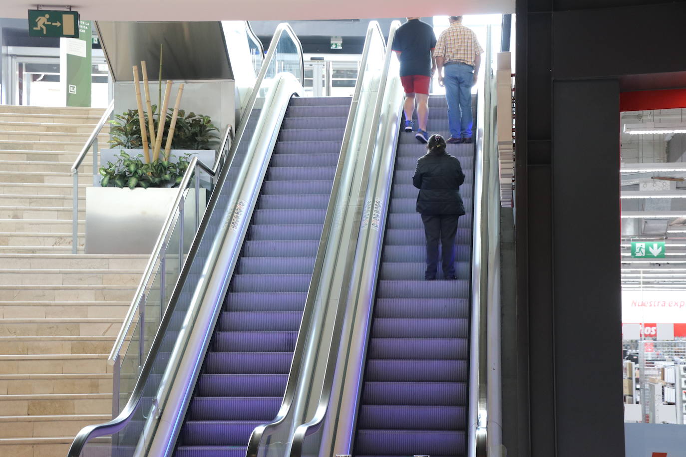 Espacio León ha preparado una serie de medidas de seguridad para un regreso protegidos a la actividad comercial.