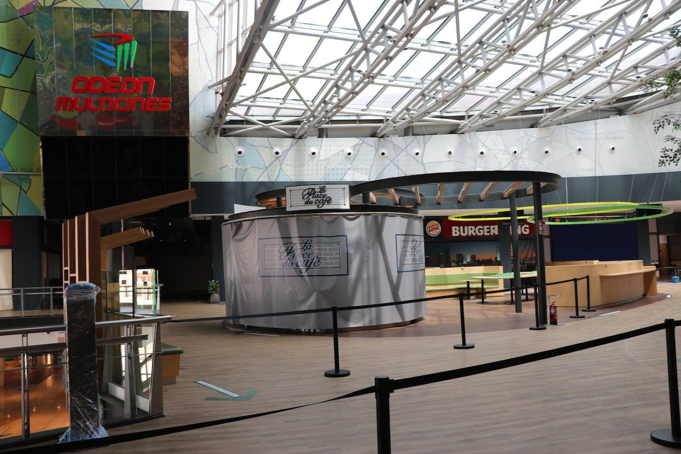 Espacio León ha preparado una serie de medidas de seguridad para un regreso protegidos a la actividad comercial.